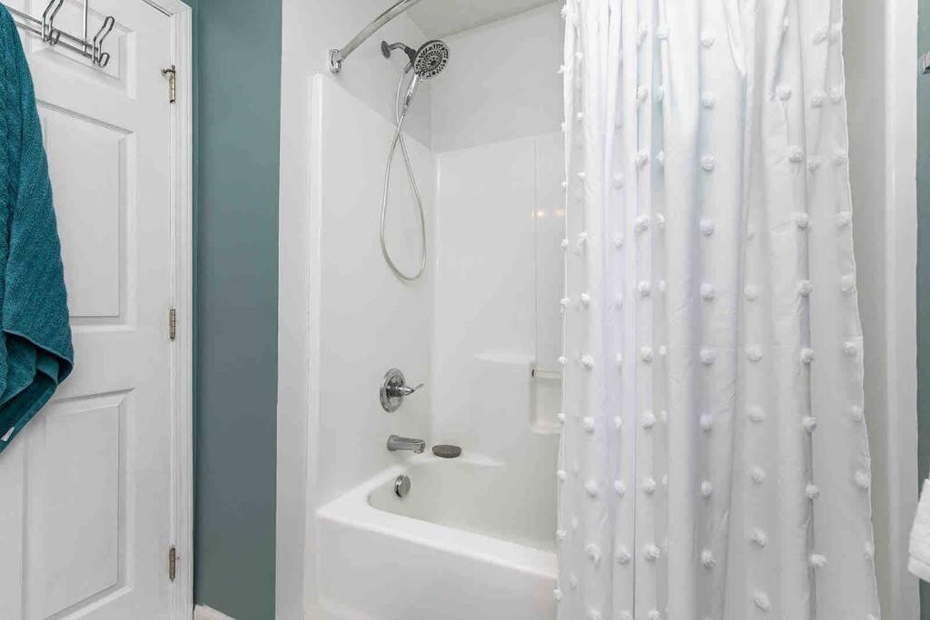 Family Friendly Home Close To Airport And Downtown Des Moines Dış mekan fotoğraf